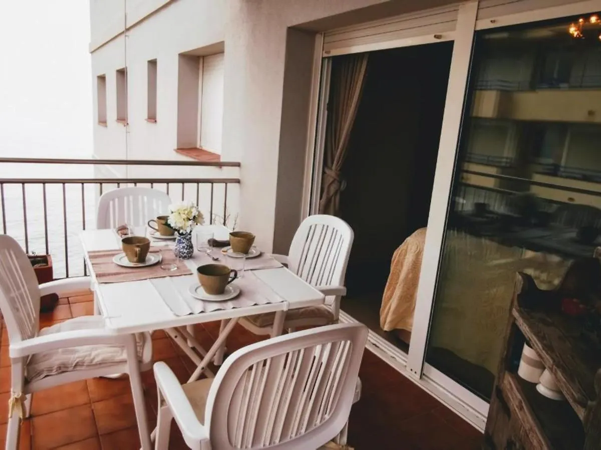 Apartment Apartamento En Primera Linea De Mar En Platja D'Aro, Tranquilo Y Soleado, Con Terraza Y Parking - Es-209-23